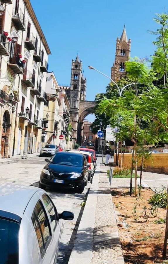 Apartament A Due Passi Dalla Cattedrale Palermo Zewnętrze zdjęcie